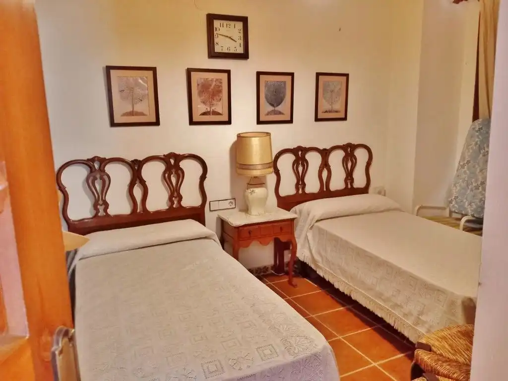 Habitación de Casa o chalet en venta en Alpuente con Calefacción, Terraza y Horno
