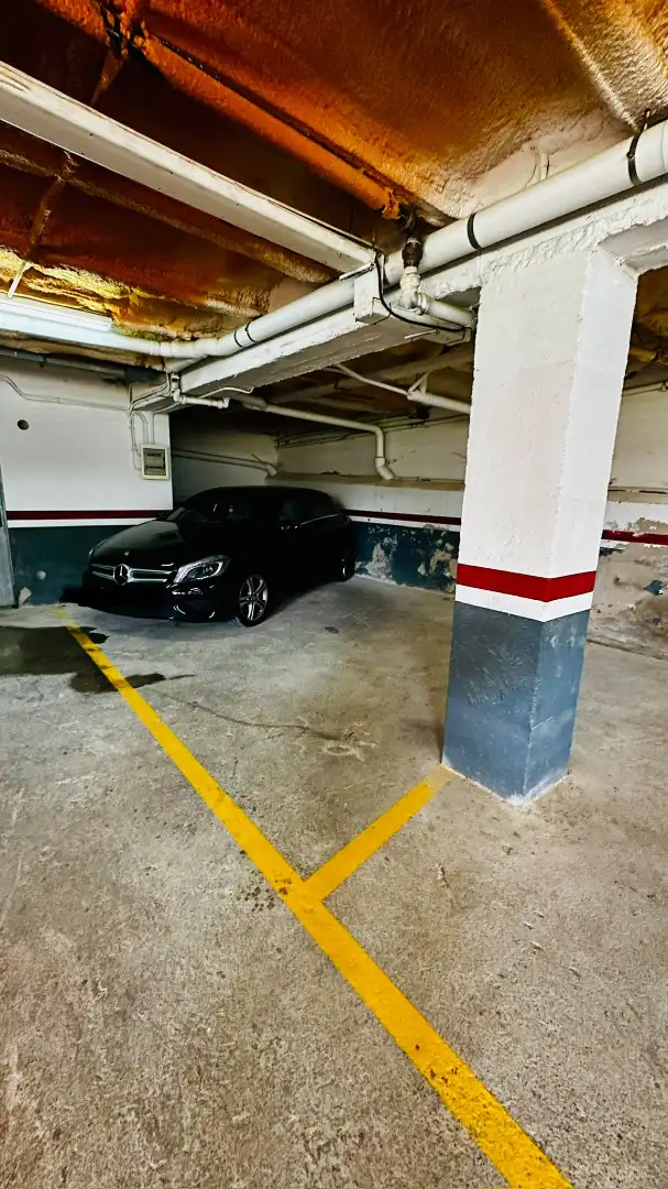 Parkplatz von Dachboden zum Verkauf in L'Estartit mit Klimaanlage, Heizung und Parkett