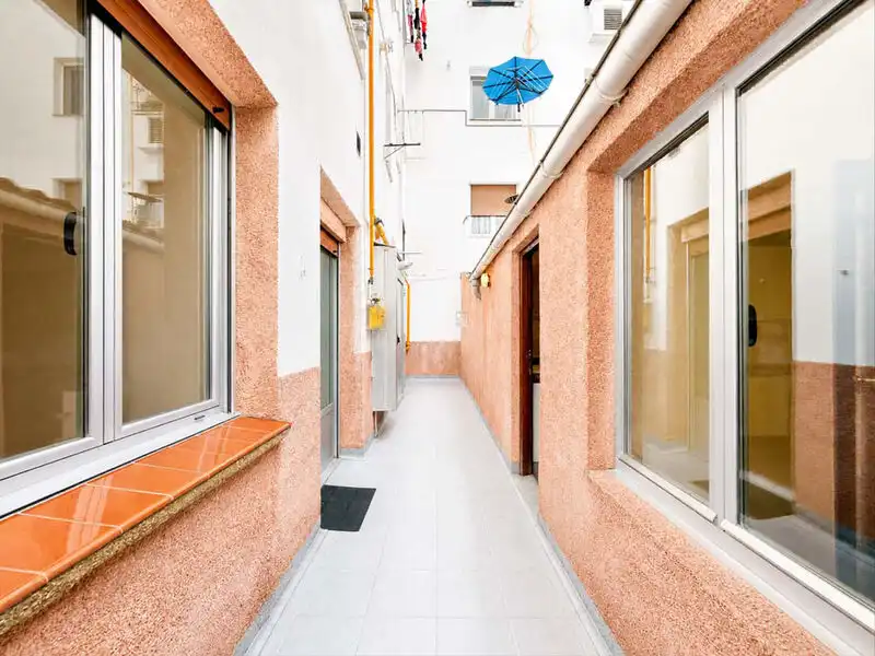 Vista exterior de Piso en venta en Vitoria - Gasteiz con Calefacción, Parquet y Terraza