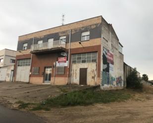 Vista exterior de Local de lloguer en Miranda de Ebro