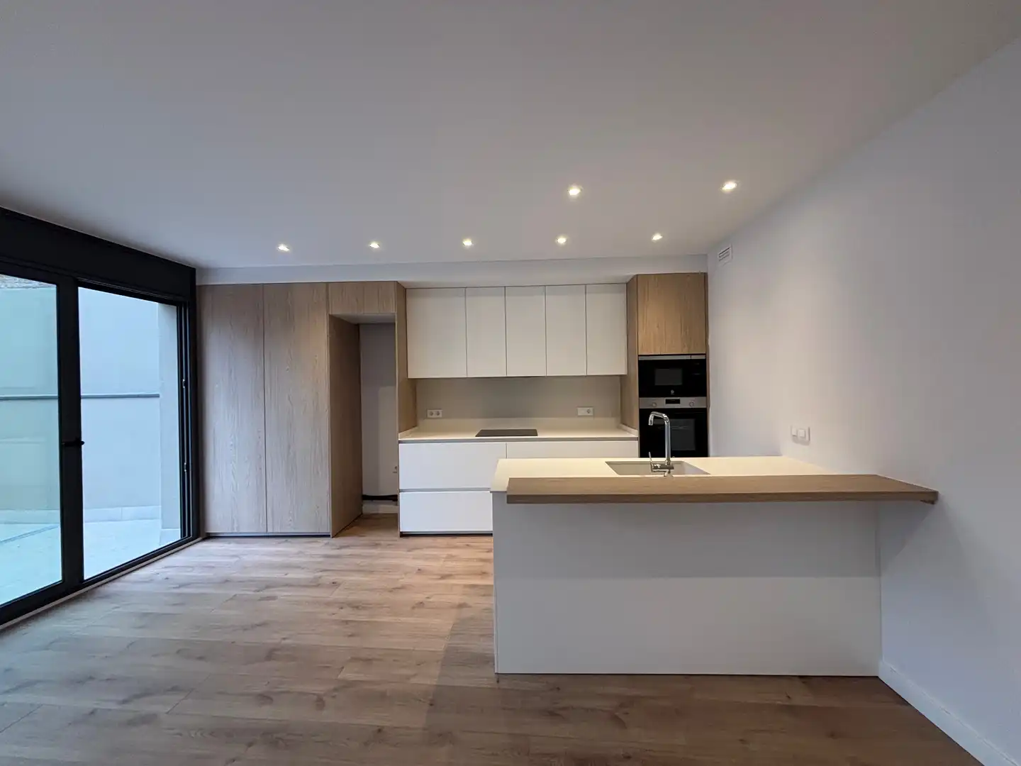 Cocina de Piso de alquiler en Sabadell con Aire acondicionado, Calefacción y Terraza