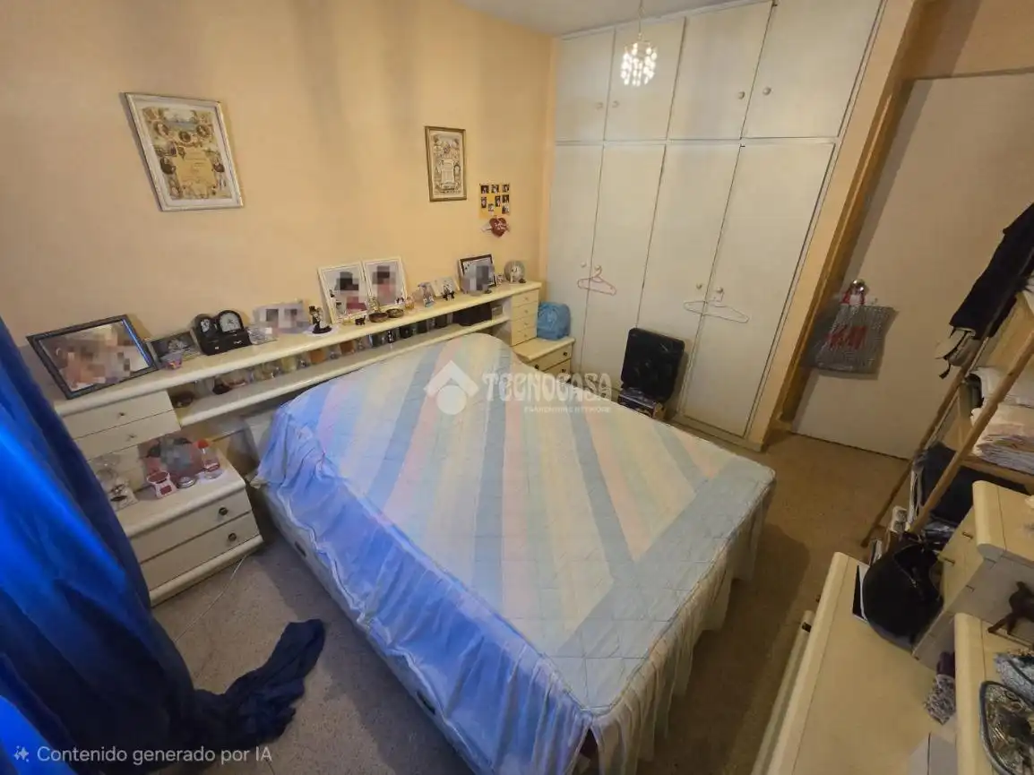 Bedroom of Flat for sale in Madrid  with Air Conditioner and Heating