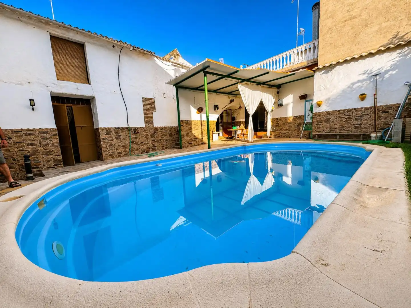 Swimming pool of Houses for sale in Arjonilla  with Community pool