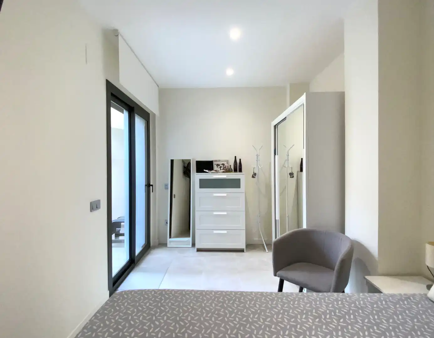 Habitación de Planta baja en venta en Pineda de Mar con Aire acondicionado, Calefacción y Terraza