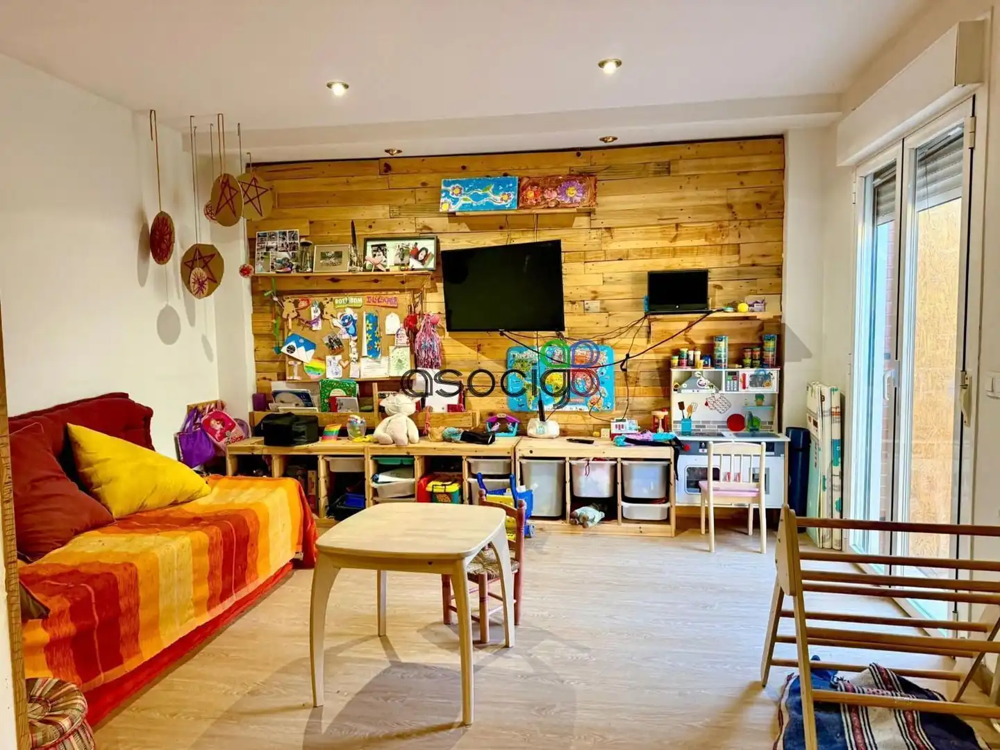 Detached homes for sale in Chiloeches  with Heating, Private garden and Swimming Pool