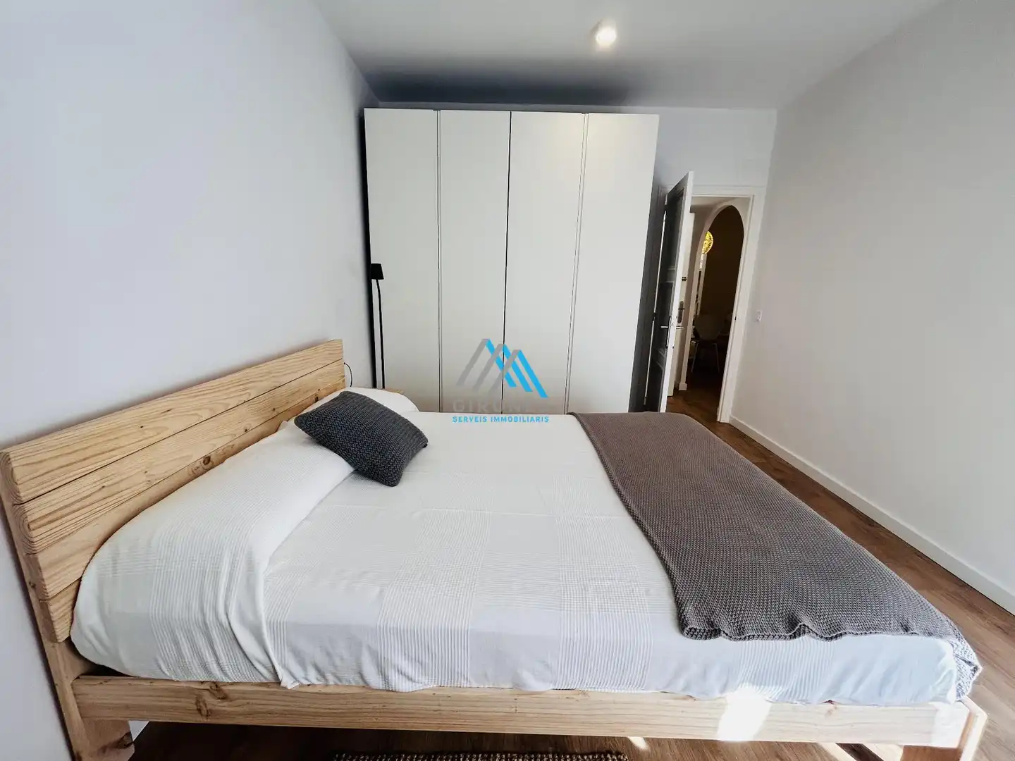 Dormitori de Apartament de lloguer en Sant Feliu de Guíxols amb Parquet i Moblat