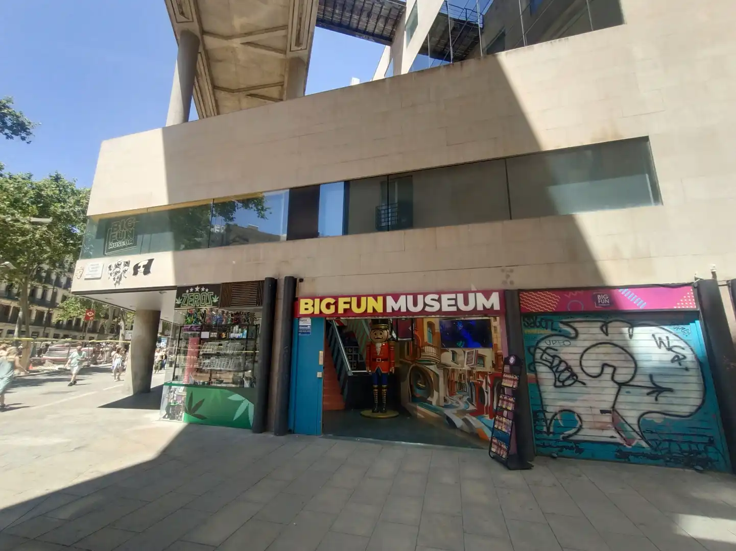 Oficina en venta en Barcelona - Calle La Rambla, Barri Gòtic