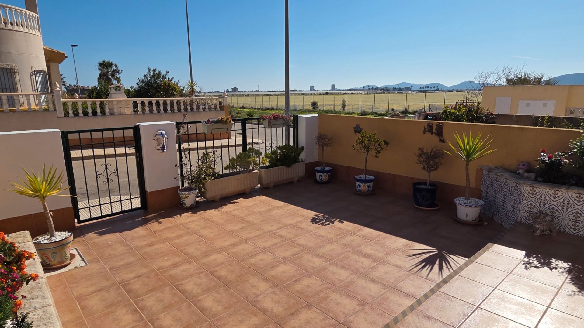 Terraza de Casa adosada en venta en Cartagena con Aire acondicionado, Calefacción y Jardín privado