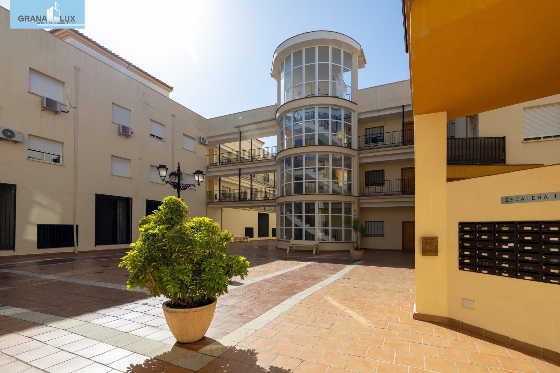 Vista exterior de Planta baja en venta en Las Gabias