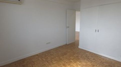 Foto 4 von Wohnung zur Miete in Calle de Mauricio Legendre, Castilla, Madrid Capital