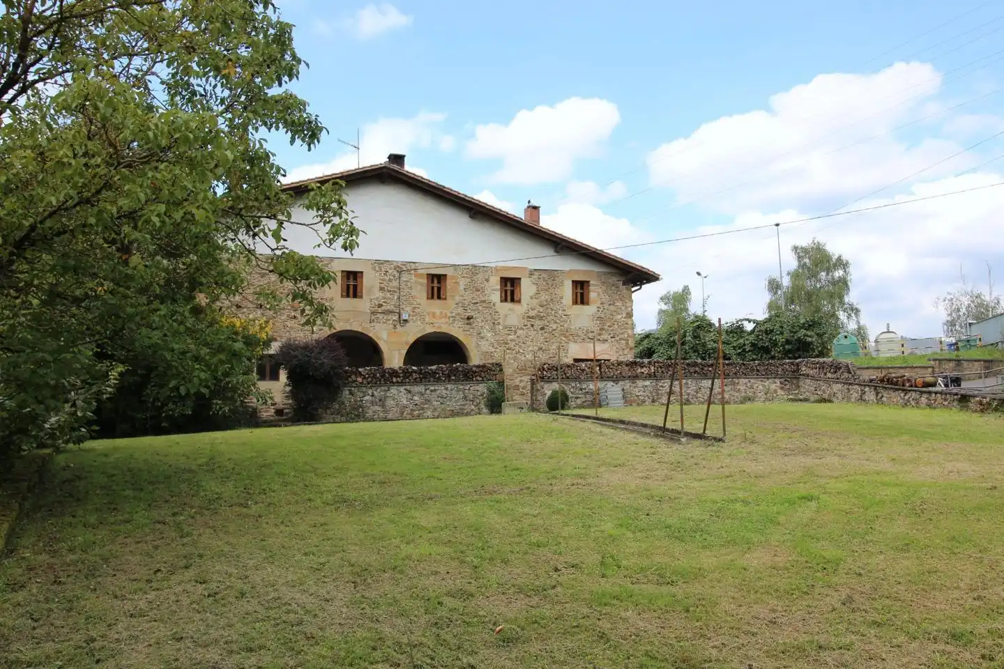 Vista exterior de Finca rústica en venta en Oñati con Calefacción, Jardín privado y Terraza