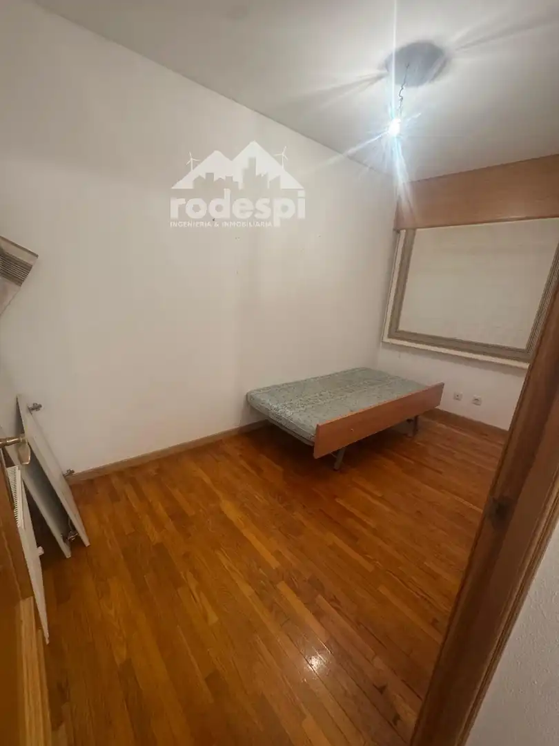 Flat with lift for sale in CASTELAO, imagen 3