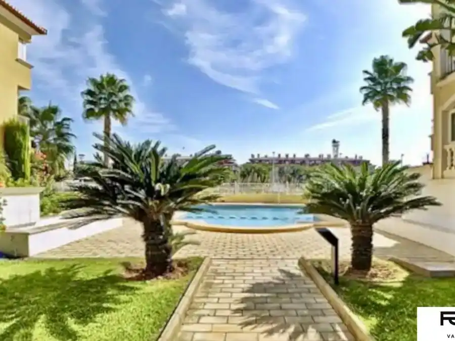 Schwimmbecken von Wohnung zur Miete in Jávea / Xàbia mit Klimaanlage, Privatgarten und Schwimmbad