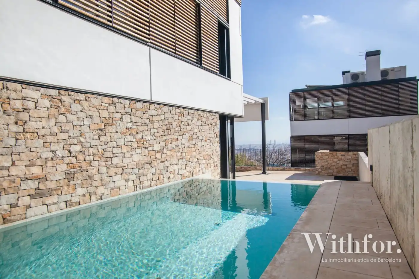 Maison avec terrasse à louer à Calle Sauc