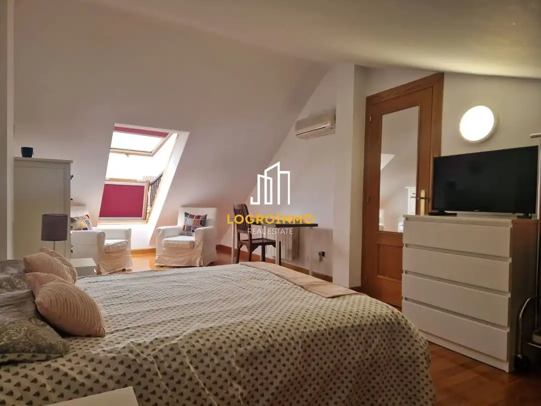 House with pool for sale in Avda. Madrid, imagen 40