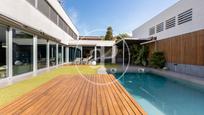 Piscina de Casa o xalet de lloguer en Sant Cugat del Vallès amb Aire condicionat, Calefacció i Jardí privat