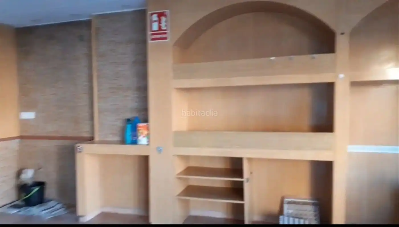 Local comercial en venta en Avinguda de Catalunya 107