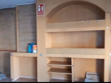 Business premises for sale in Avinguda de Catalunya 107