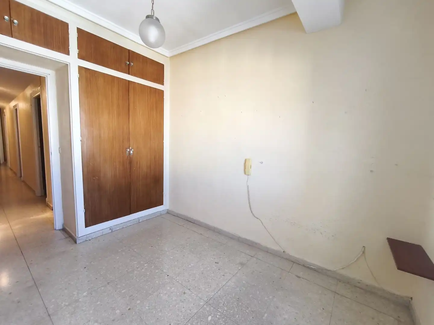 Habitación de Piso en venta en Huelva con Terraza y Trastero