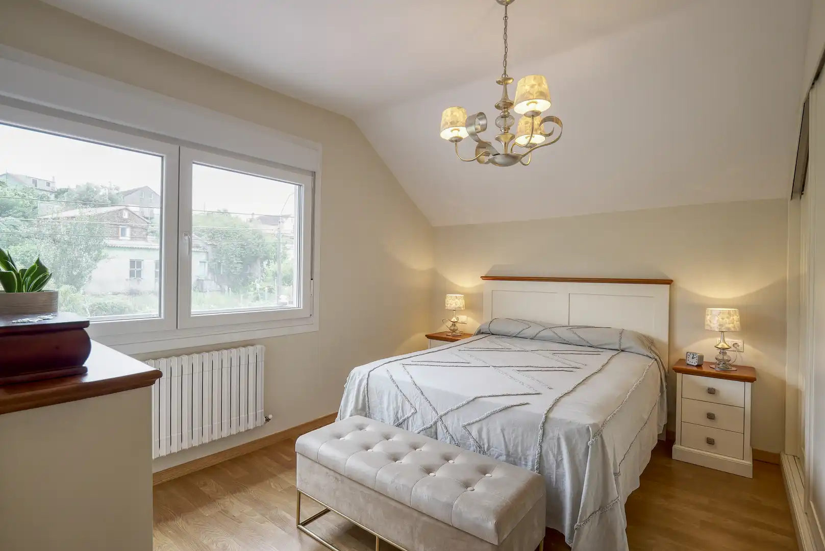 Habitación de Casa o chalet en venta en Lousame con Aire acondicionado, Calefacción y Jardín privado