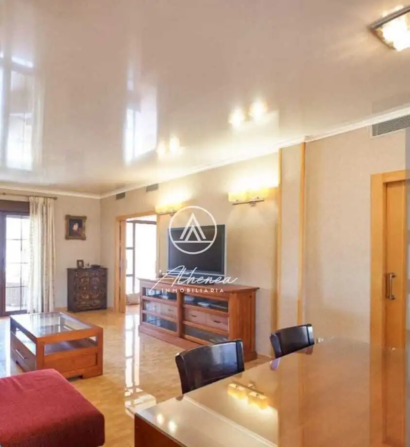 Sala de estar de Casa o chalet en venta en Roquetas de Mar con Aire acondicionado, Jardín privado y Terraza