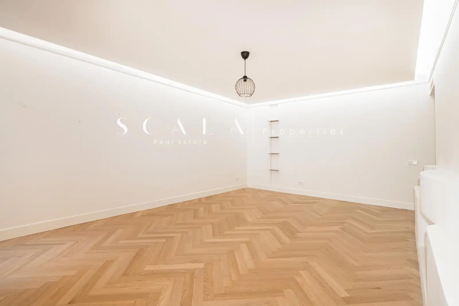 Piso con terraza en venta en Juan de Mena, imagen 4