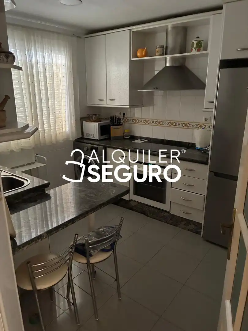 Cocina de Piso de alquiler en Triana