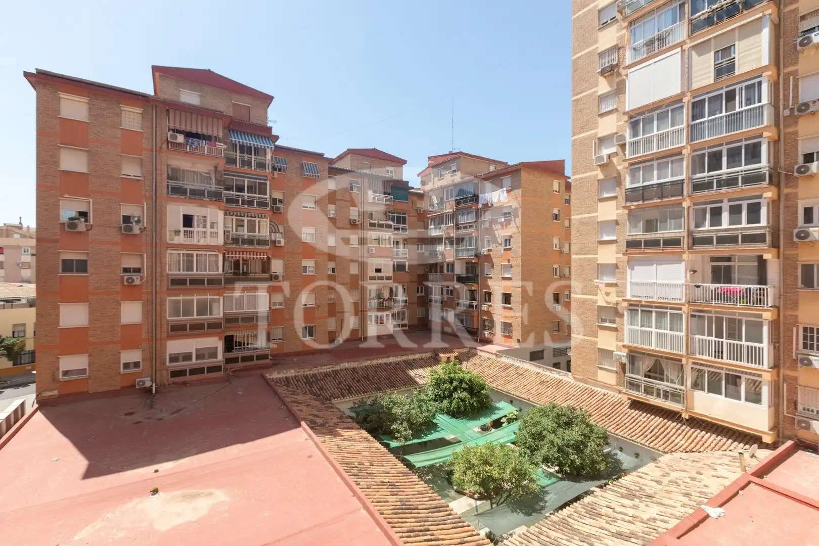 Piso en venta en AYALA, Parque Ayala - Jardín de la Abadía - Huelín