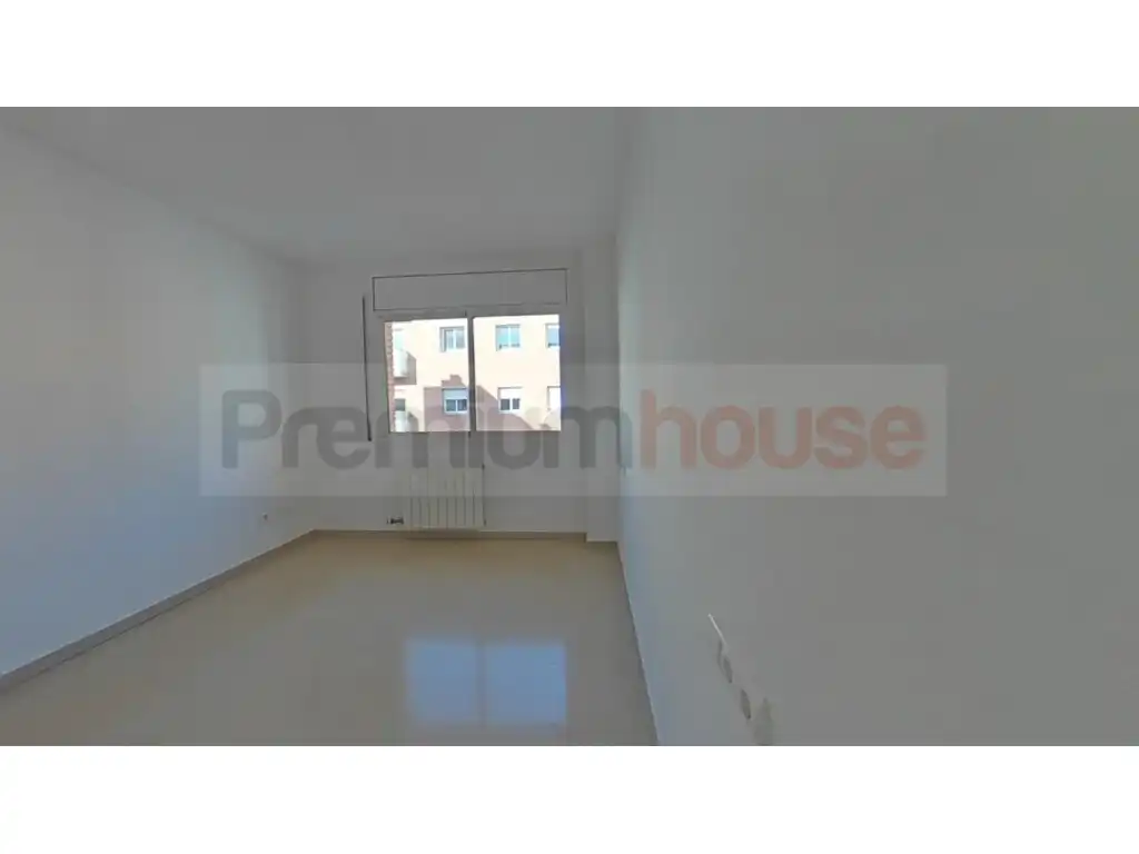 Bedroom of Flat for sale in Reus
