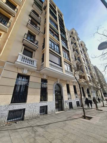 Piso en Alquiler en Calle de Santa Engracia en Almagro