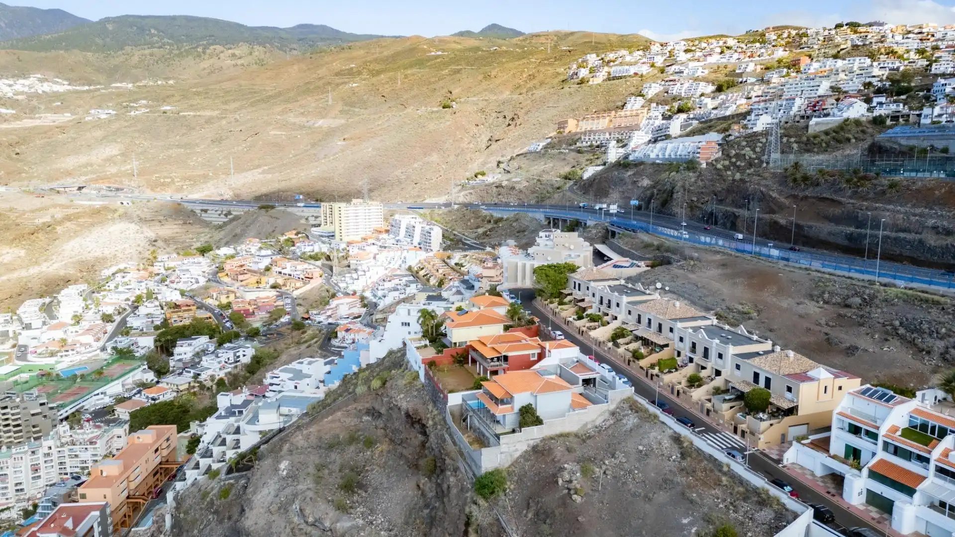 Vista exterior de Casa adosada en venta en El Rosario con Aire acondicionado, Jardín privado y Terraza