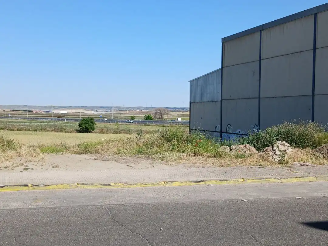 Terreno industrial en venta en Yuncos