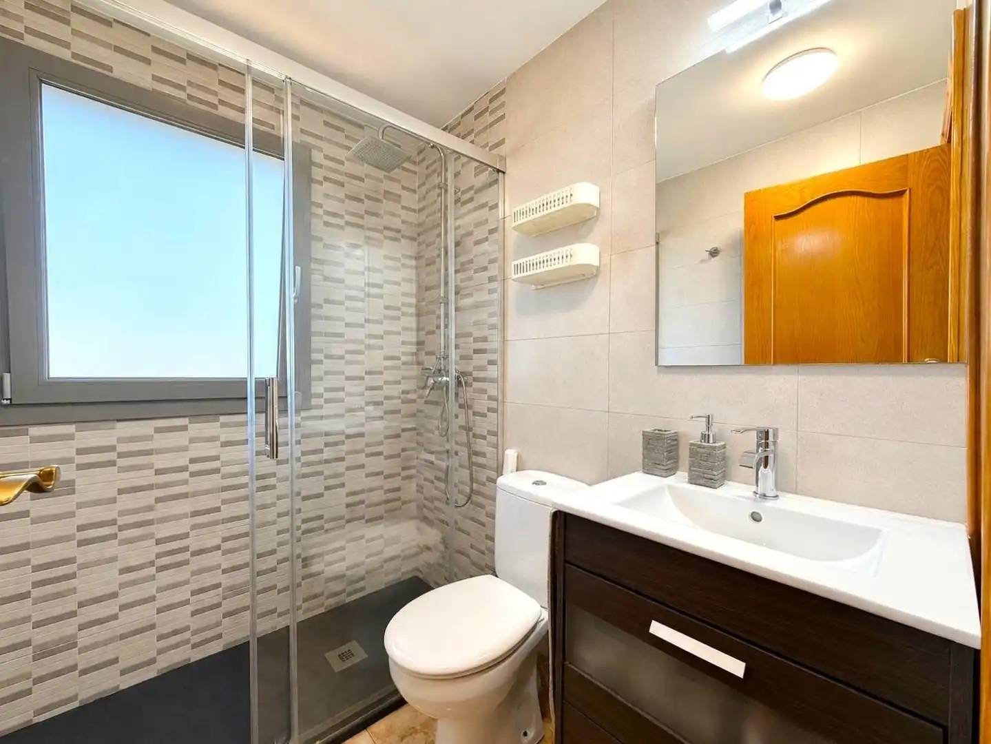 Maison avec terrasse à vendre à Carrer Carrer Penedès, imagen 26