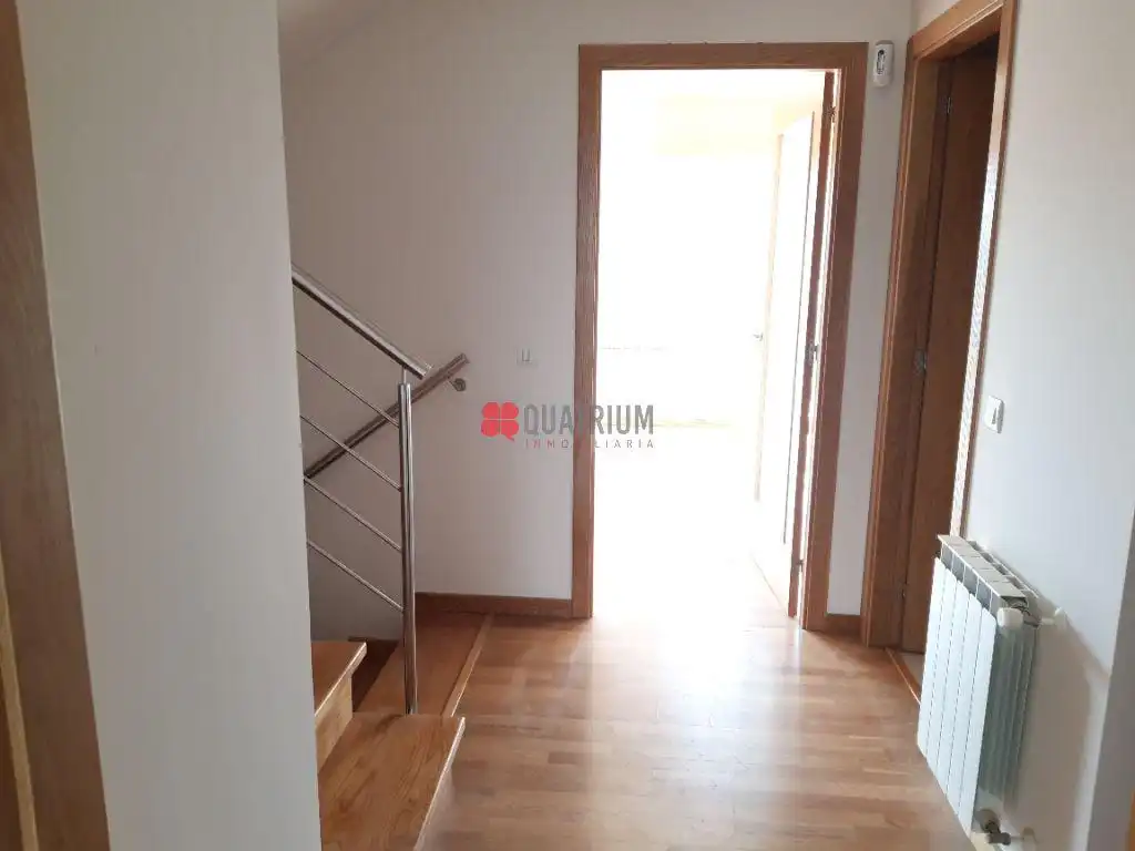 Houses for rent in Santiago de Compostela   with Heating, Terrace and Storage room
