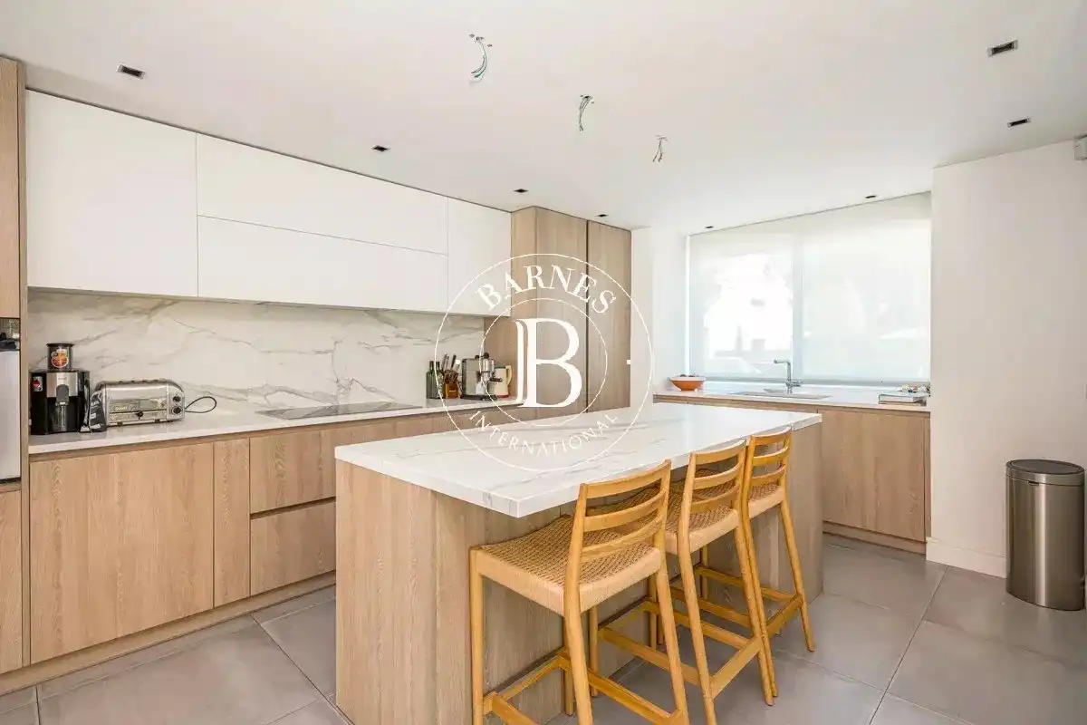 Cocina de Casa o chalet en venta en Madrid con Aire acondicionado, Calefacción y Piscina