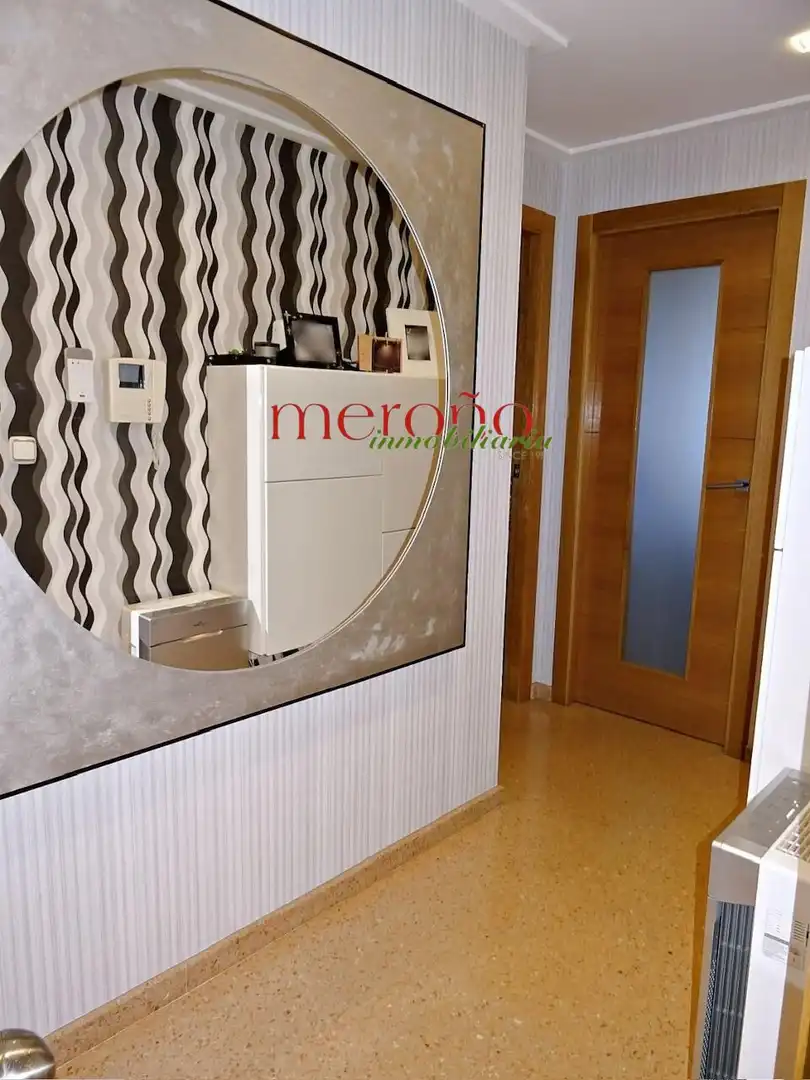 Piso en venta en Elche / Elx con Aire acondicionado, Parquet y Amueblado