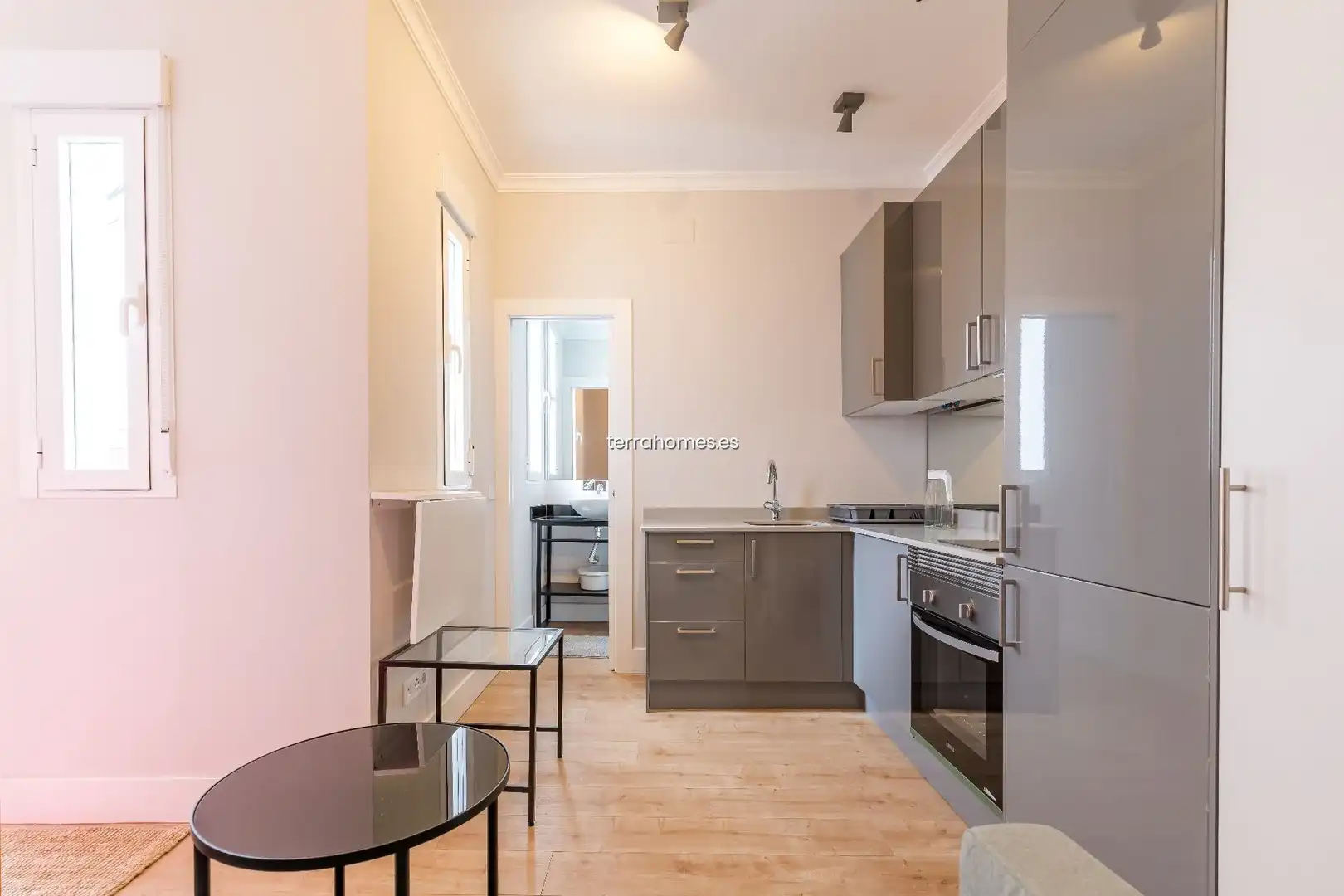Cuina de Dúplex de lloguer en Madrid amb Aire condicionat, Calefacció i Moblat