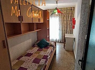 Photo 5 of Flat for rent in Marxalenes,  Valencia Capital