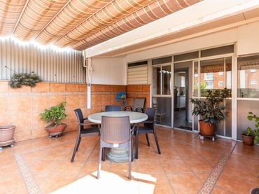 Casa amb balcó en venda a Ca n'Oriac - Sector Nord