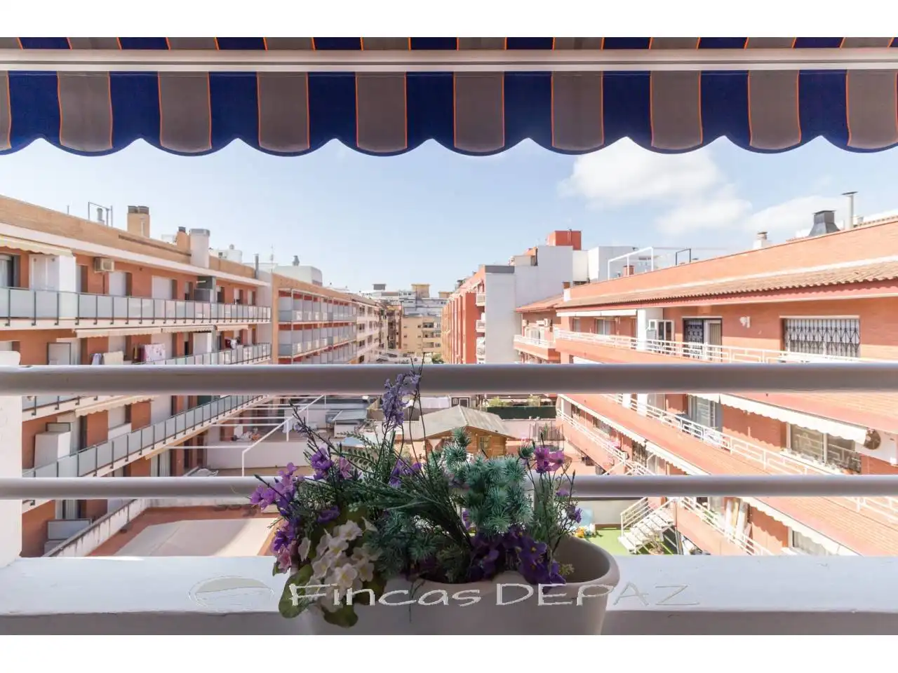 Terraza de Ático en venta en Castelldefels con Calefacción y Terraza
