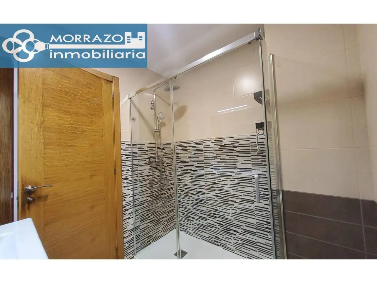 Badezimmer von Wohnung zur Miete in Bueu mit Möbliert