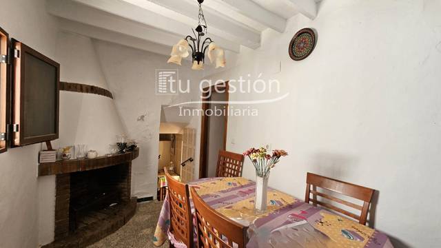 Casa adosada en Venta en Sayalonga