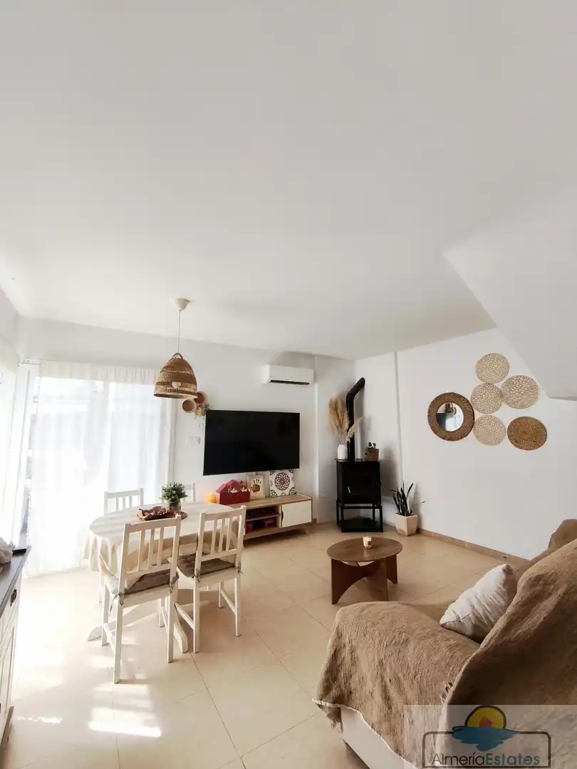 Maison mitoyenne à vendre à Albox