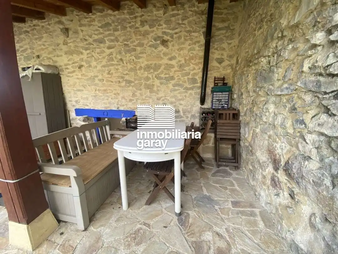 Terraza de Casa o chalet en venta en Valle de Valdebezana con Calefacción y Amueblado