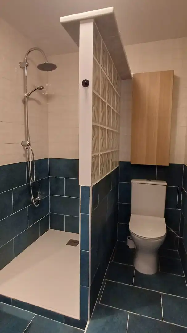 Bany de Apartament en venda en Benalup-Casas Viejas amb Moblat