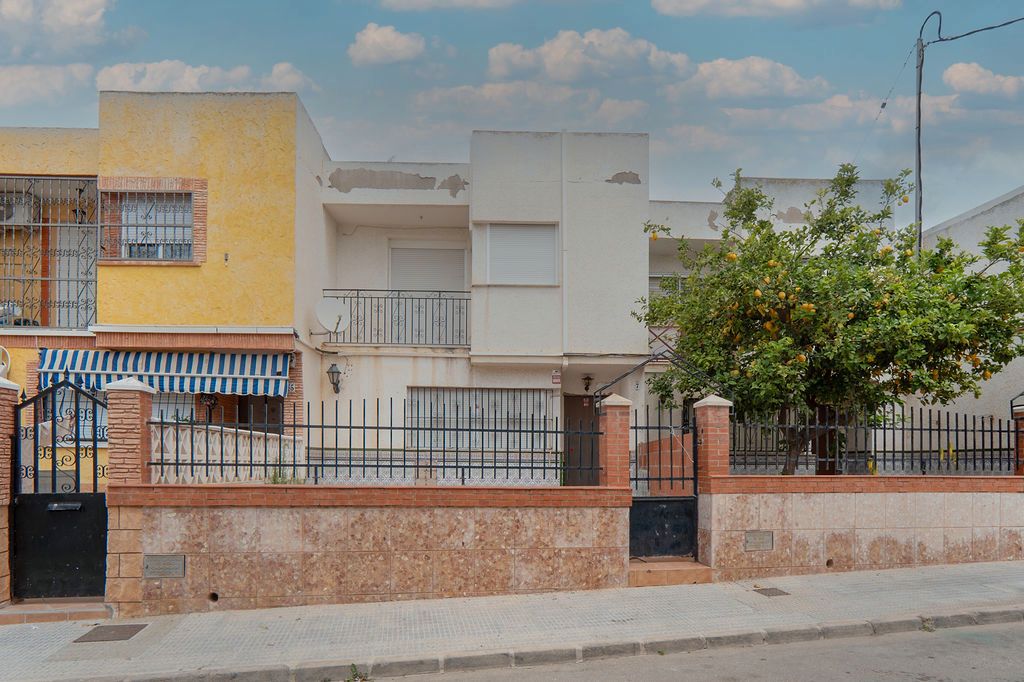 Vista exterior de Piso en venta en Cartagena