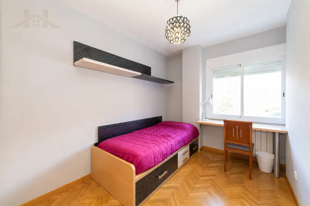 Dormitori de Pis en venda en Fuenlabrada amb Aire condicionat, Calefacció i Parquet