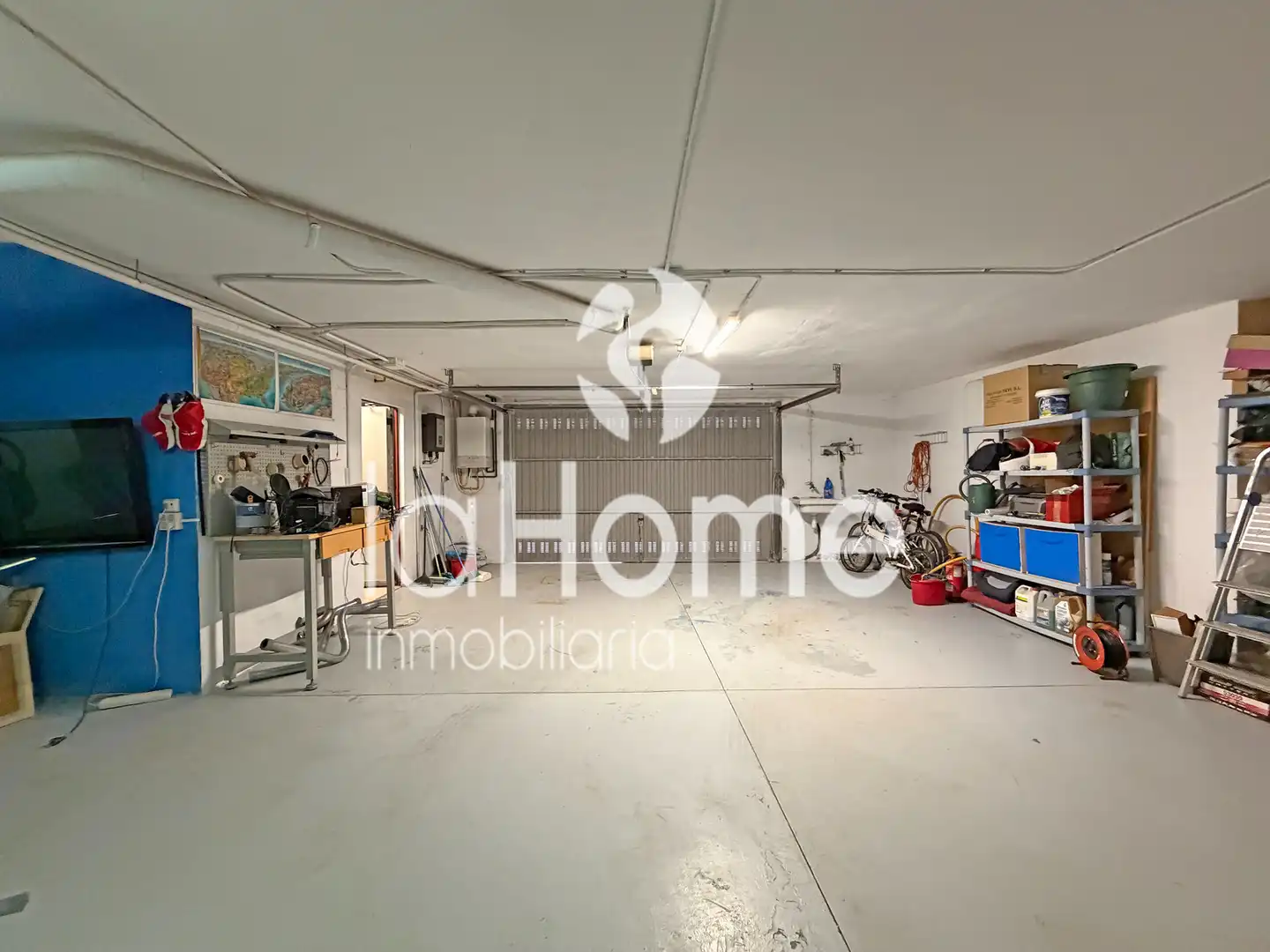 Haus oder Chalet zum Verkauf in Paterna mit Klimaanlage, Heizung und Privatgarten