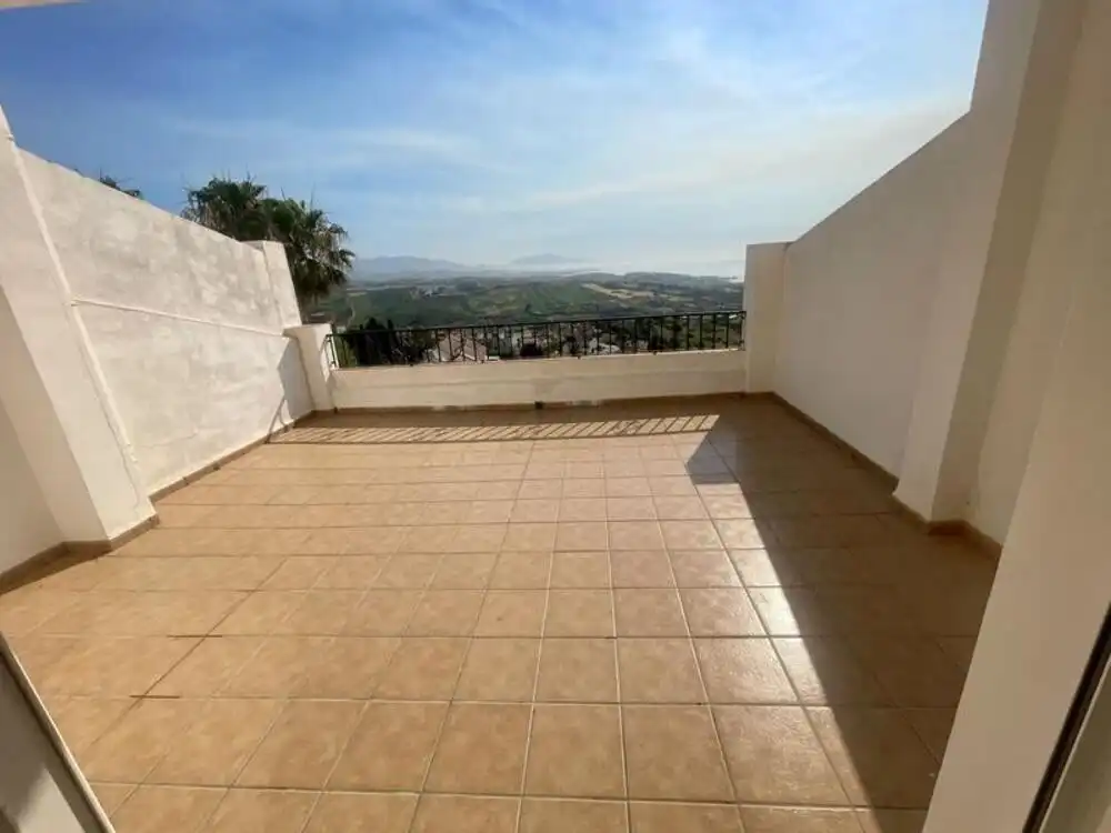 Terrassa de Casa adosada de lloguer en Manilva amb Aire condicionat, Terrassa i Piscina