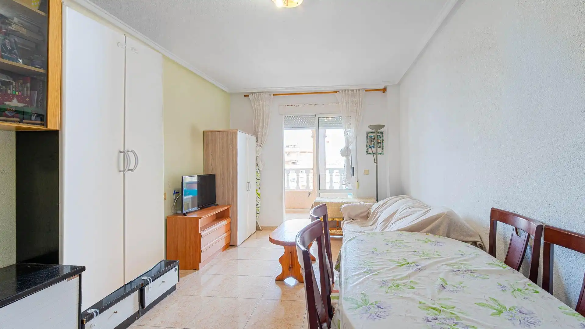 Schlafzimmer von Wohnungen zum Verkauf in Torrevieja mit Terrasse, Möbliert und Gemeinschaftspool